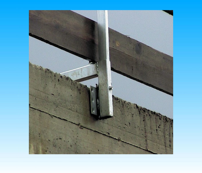 PARAPETTI-ANTICADUTA-PER-PIANI-ORIZZONTALI,-VERTICALI-E-INCLINATI2