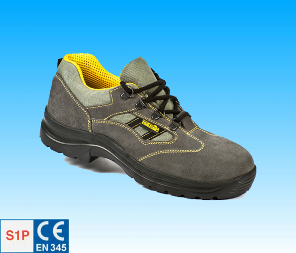 SCARPE BASSE TIPO TREKKING