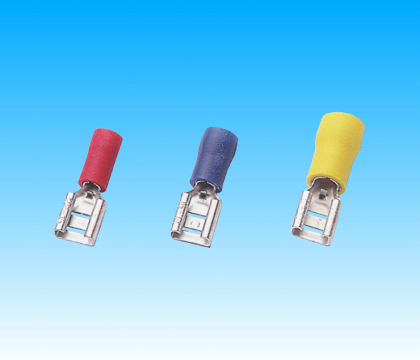 INNESTI PARZIALMENTE PREISOLATI IN PVC