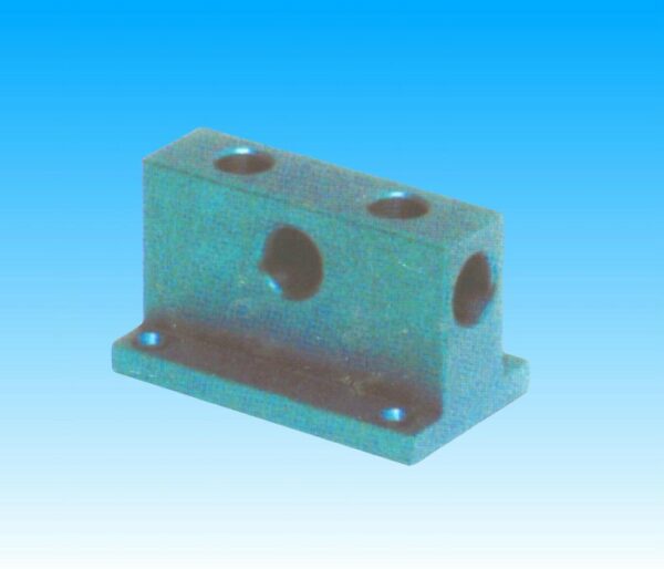 DISTRIBUTORE IN NYLON DA 5 ATTACCHI