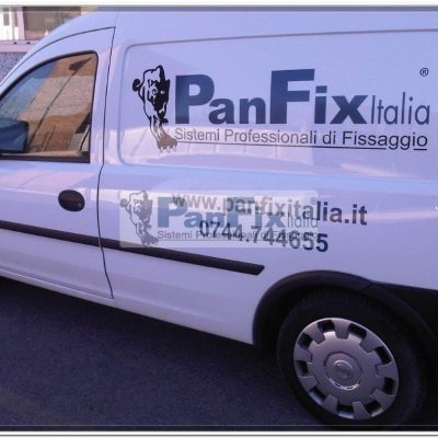 furgone-piccolo-per-consegne-panfix